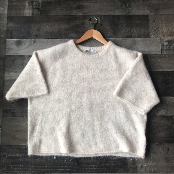 Zara Sweaters - Crop Sweater Zara Alpaca Sz Large Neutral Short